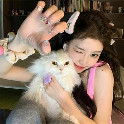 离婚后，白富美总裁后悔了